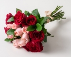 Buquê com 15 Rosas de duas Cores 