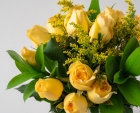 Buquê de 15 Rosas Amarelas