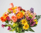 Arranjo Mediano de Flores do Campo Coloridas em Vaso